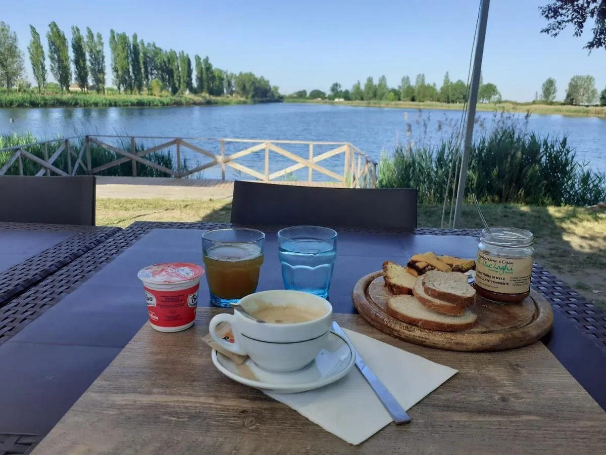 Gasthaus Agriturismo Ai Due Laghi Ponte Azzana Landhaus