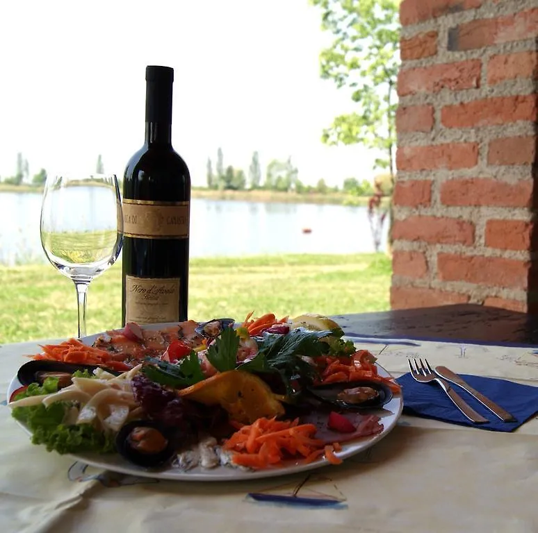 Gasthaus Agriturismo Ai Due Laghi Ponte Azzana Landhaus