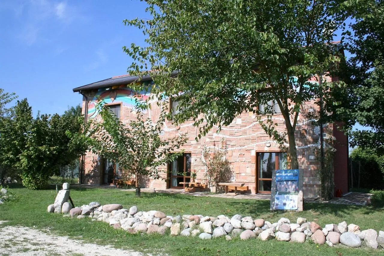 Gasthaus Agriturismo Ai Due Laghi Ponte Azzana Landhaus